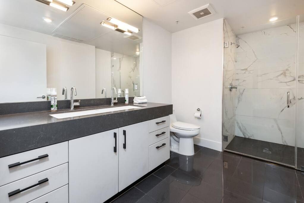 Chic And Elegant 2-Bedroom Haven W/ Roof Deck Los Angeles Exteriör bild