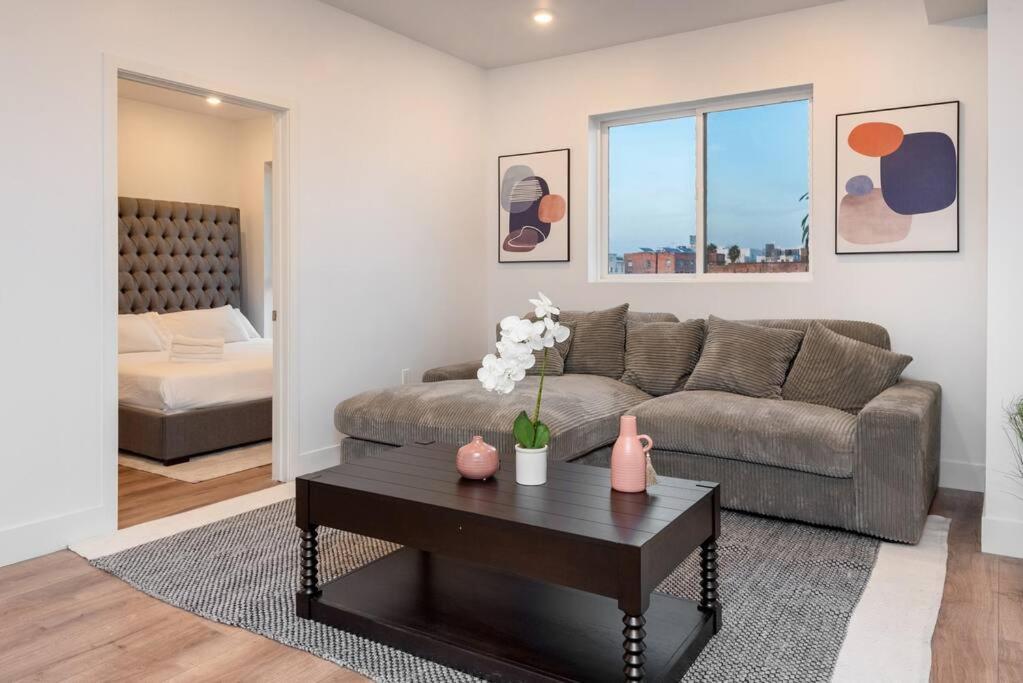 Chic And Elegant 2-Bedroom Haven W/ Roof Deck Los Angeles Exteriör bild