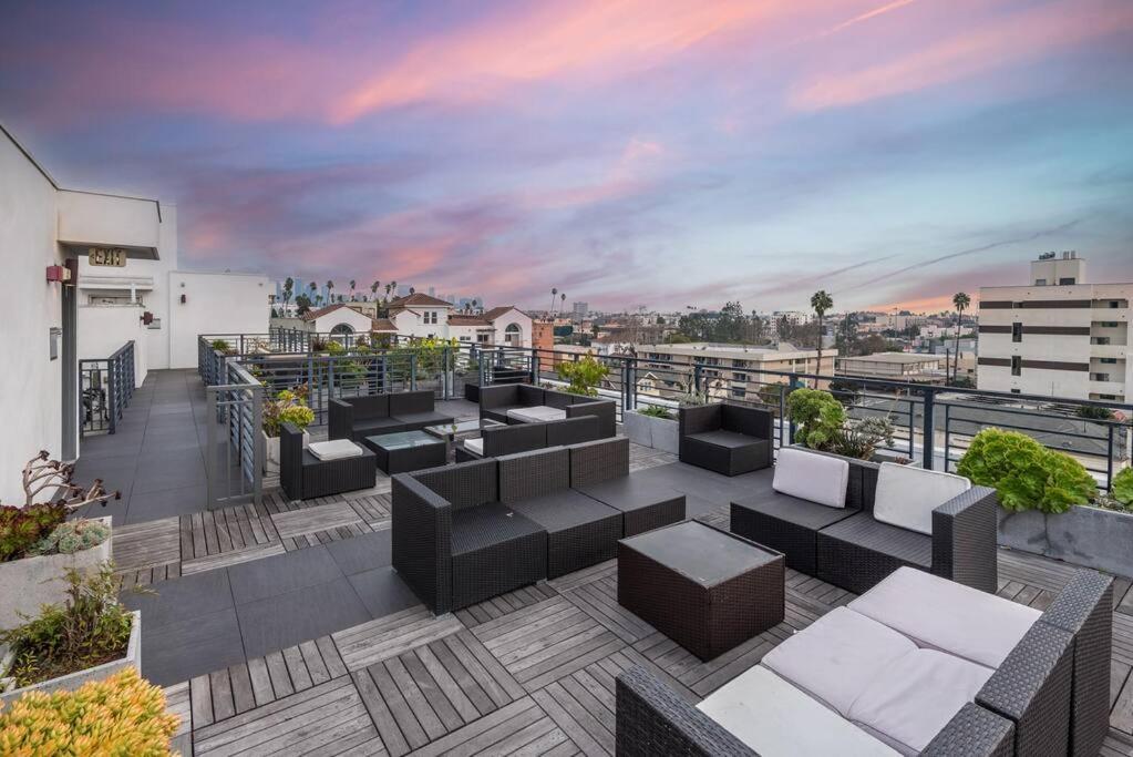 Chic And Elegant 2-Bedroom Haven W/ Roof Deck Los Angeles Exteriör bild