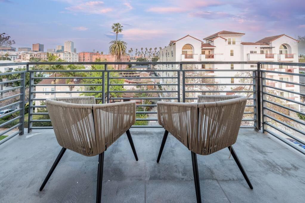 Chic And Elegant 2-Bedroom Haven W/ Roof Deck Los Angeles Exteriör bild